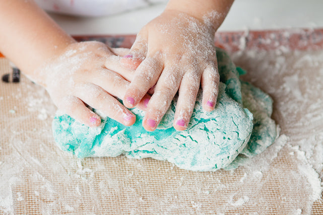 Making Aromatic Play Dough